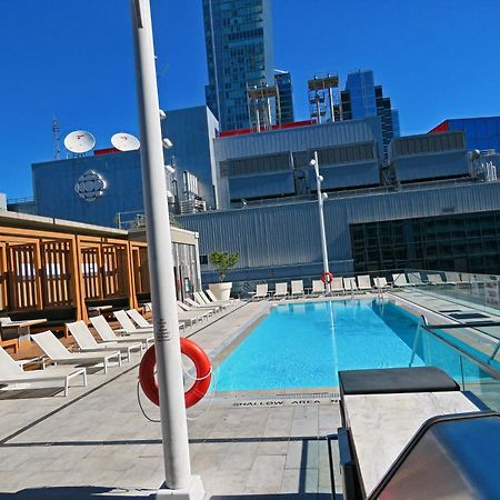 Upscale Suite At Cn Tower, Metro Convention & Rogers Centre Toronto Exterior foto